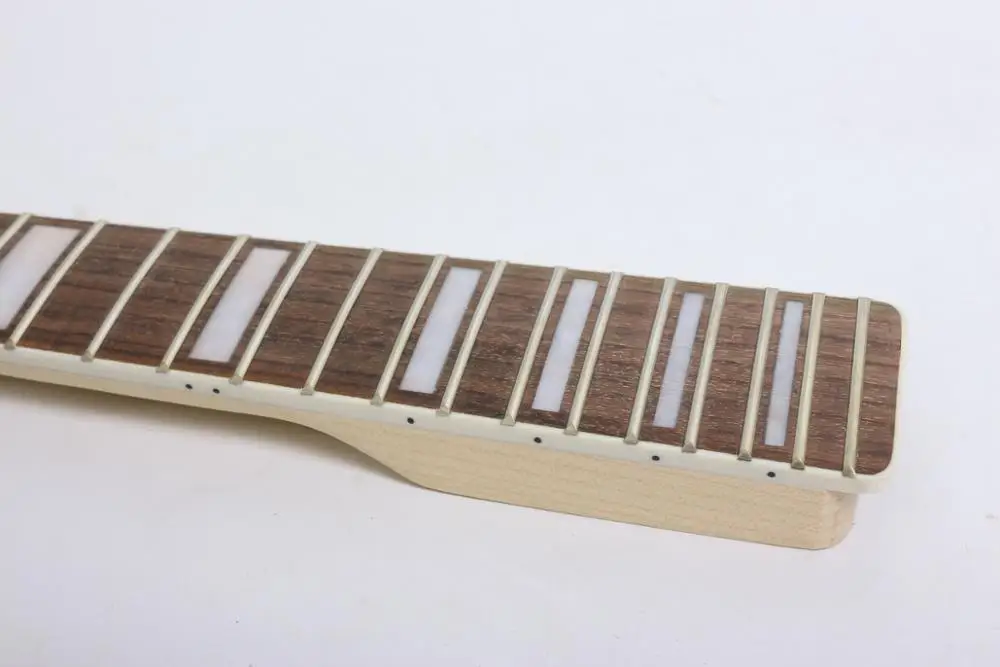 New   Electric  guitar neck 22 fret 24 \'\' maple made and  rosewood  Guitar Fretboard BINDING