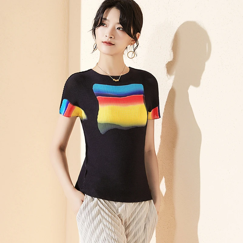 

HOT SELLING Miyake FASHION fold print short-sleeve turtleneck T-shirt IN STOCK