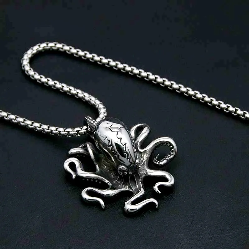 

Punk Cthulhu Octopus Pendant Necklace For Men Stainless Steel Ocean Animals Necklace Fashion Women Jewelry 2021