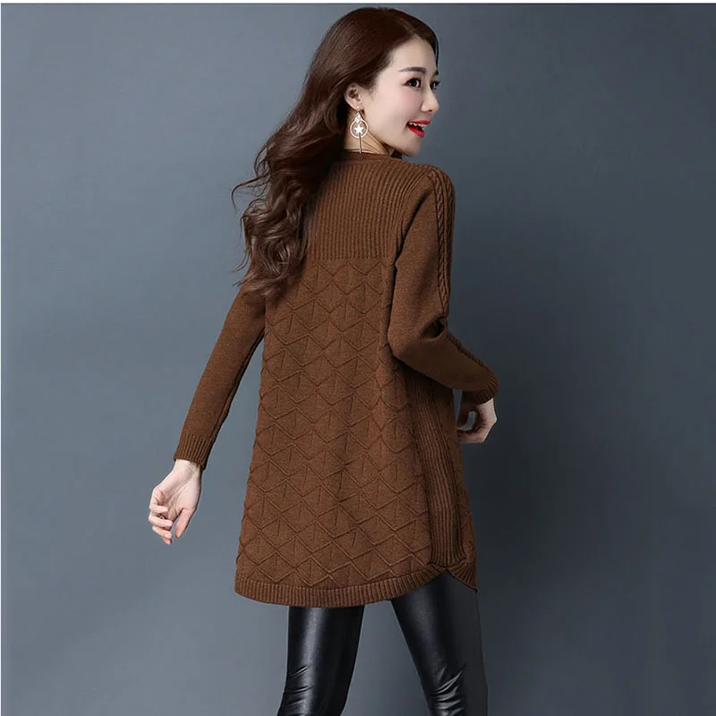 2025 New Korean Women\'s Autumn Long Long-sleeved Sweater Tops Female winter Loose Bottoming Shirt O-neck Pullover Sweaters Lady