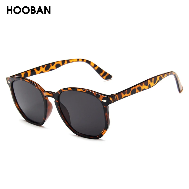 Fashion Squared Women Men Sun Glasses Retro Black Sunglasses For Female Male Vintage Driving Eyeglasses Rivet Shades