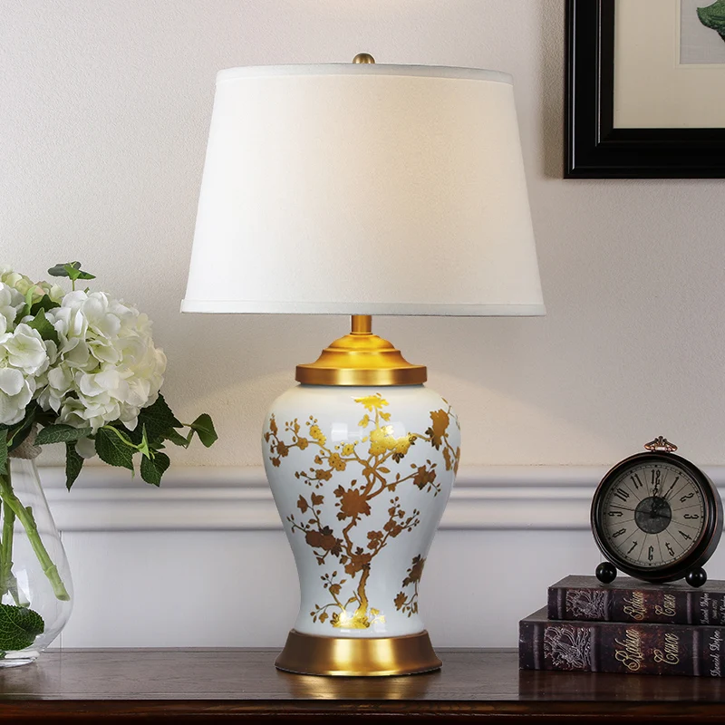 Jingdezhen Chinese ceramic table lamp bedroom living room dining room decoration creative table lamp