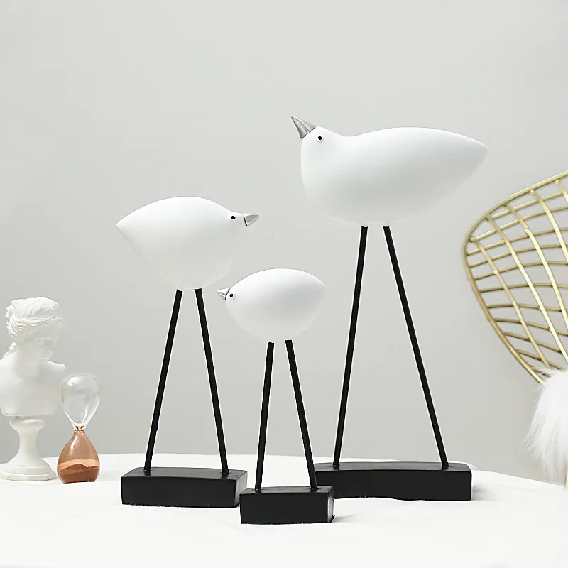

European Resin Bird Statue Creative Home Furnishings Living Room Wine Cabinet Decoration Office Desktop Figurines Crafts Gifts