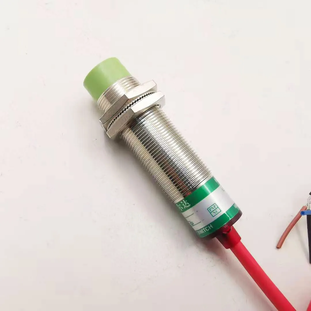 1PC New Inductance Mode Proximity Switch KAM18-8GM-P2/N2 Sensor NPN Three Lines Normally Open Detect Distance