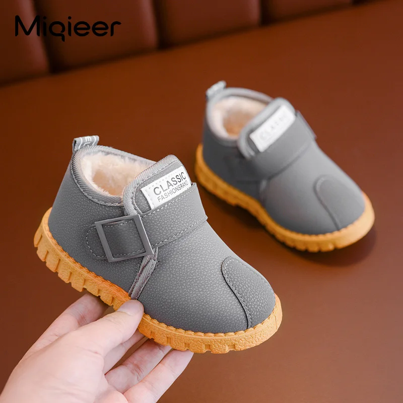 2021 New Design Children Sneakers Winter Baby Boys Girls Ankle Boots Waterproof  Non Slip Warm Plush Toddler Walking Snow Shoes