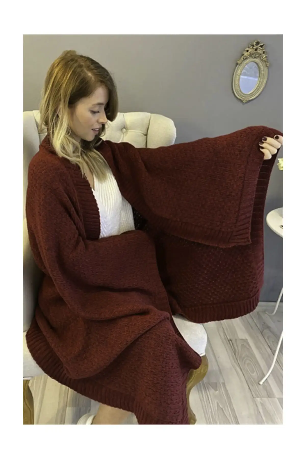 Burgundy Knitwear Mesh Shoulder Shawl