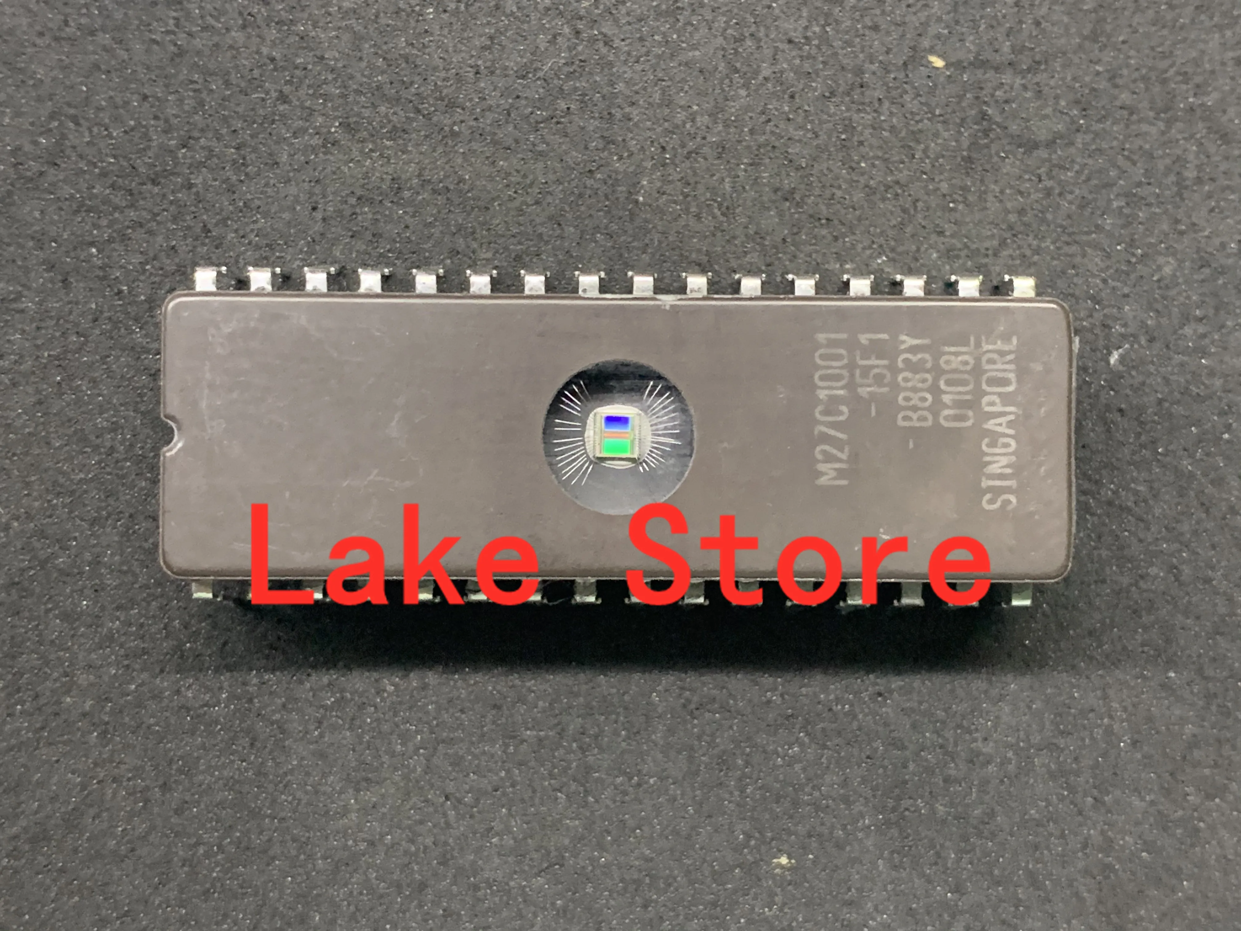 10 unids/lote  M27C1001-15F1 M27C1001-12F1 M27C1001-10F1 M27C1001 27C1001 CDIP