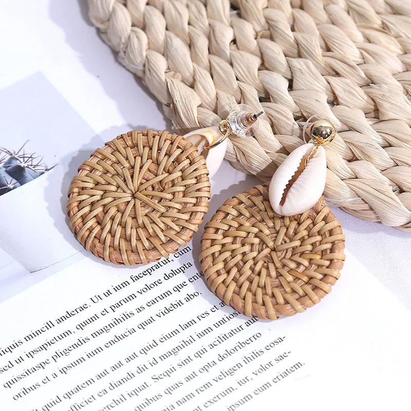 YAOLOGE Korean Style Fashion Handmade Natural Shell Rattan Drop Earrings For Women 2019 Boho Geometric Hanging Earring Party