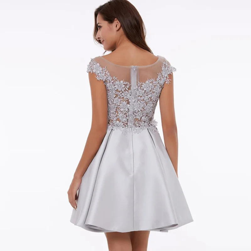 Charming Silver Homecoming Dresses O-Neck Short Sleeve Lace Prom Gowns A-line Satin Short Party Dresses Graduation Gowns