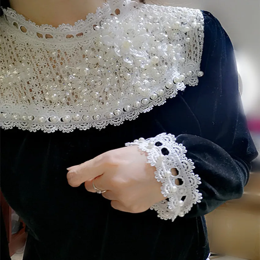 

Luxury heavy industry beaded sequins velvet blouse women autumn winter flowers lace stitching top shirt