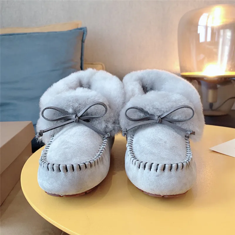 Women Moccasins Loafers Soft Genuine Leather Shoes Women 100% Natural Fur Shoes Leisure Flats Female Casual Footwear Snow Boots