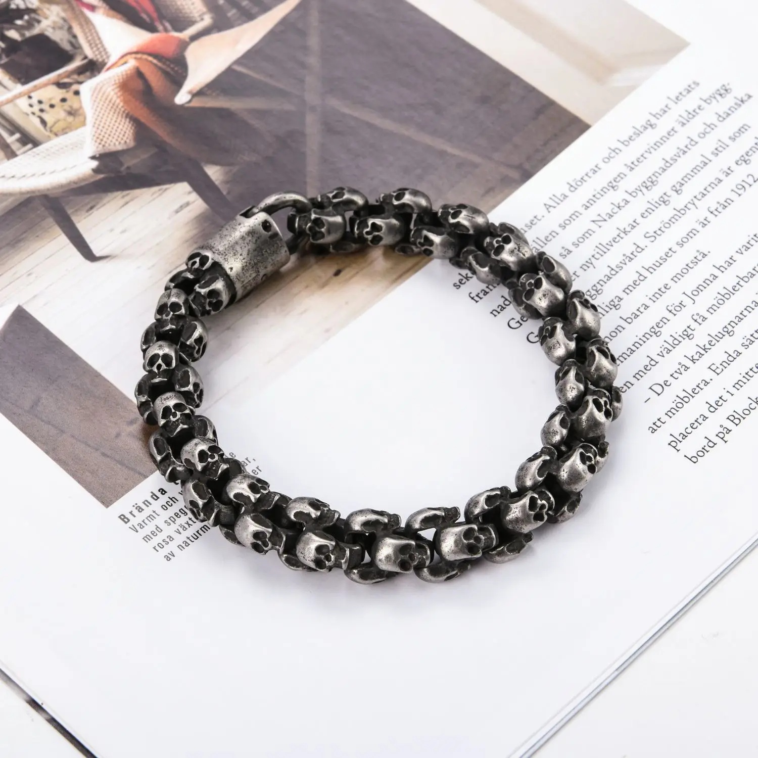 Punk Skull Bracelets Men Stainless Steel Shiny Matte Skull Charm Link Chain Brecelets Male Gothic Jewelry 2021