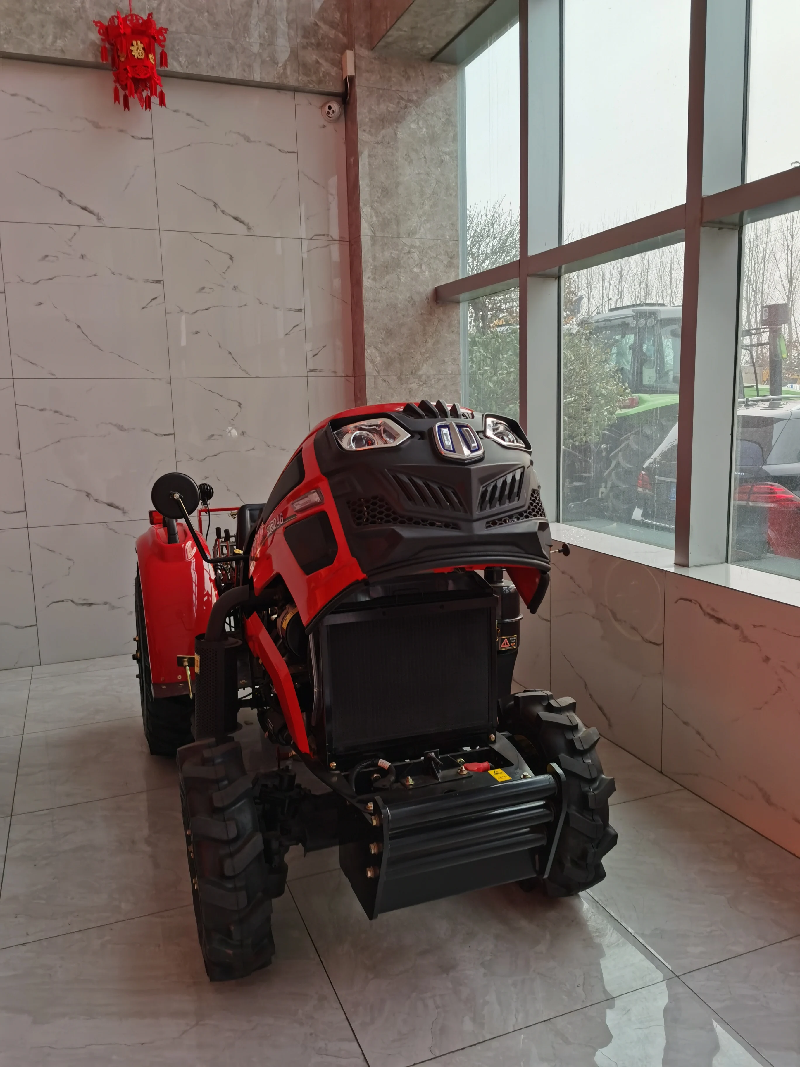 ฟาร์มเกษตรอุปกรณ์ Micro เรือนกระจก Orchard สี่ล้อ50HP 4WD Mini รถแทรกเตอร์