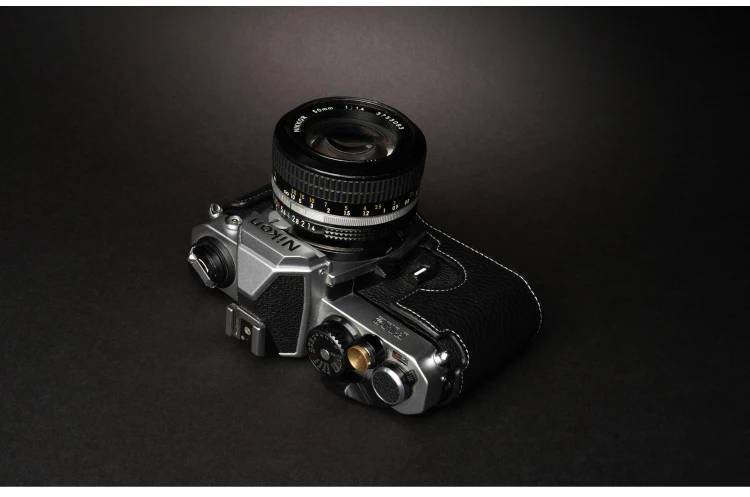 ☆完全動作☆極美品　Nikon FE2 ブラック　ケースおまけ＃271 ☆完全動作☆極美品 Nikon FE2 ブラック ケースおまけ＃271