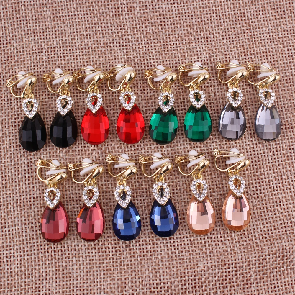 WENHQ New Rhinestone Crystal Tear Drop Shape Clip on Earrings No Pierced Fashion Luxury Gold Color Bridal Wedding Earrings Gift