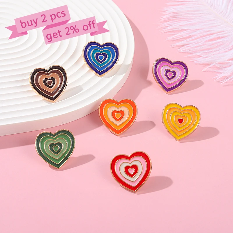 7Style Gradient Enamel Pins Custom Red Yellow Green Pink Heart Rainbow  Brooch Lapel Badge Bag fashion Jewelry Gift for Friend