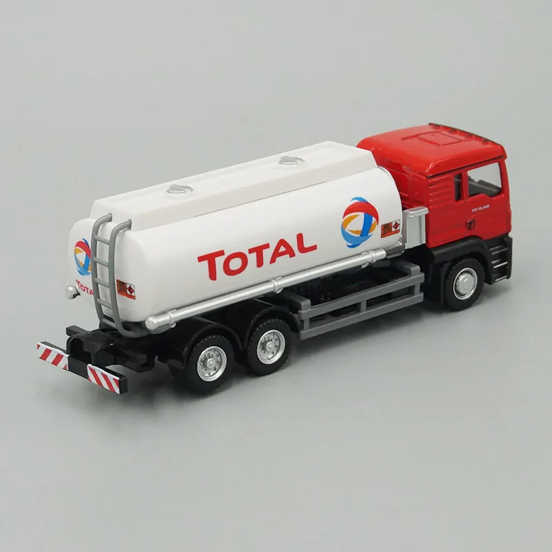 1:64 Man Diecast Model Toy Total Oil Tanker Truck