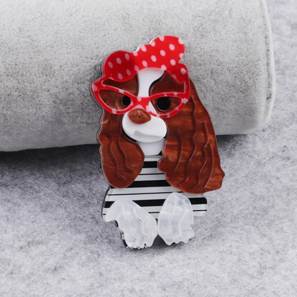 New Acrylic Cute Pet Dog Brooches For Women  Lovely Animal Cocker Spaniel With Glasses Brooch Pins Lapel Badges Fashion Jewelry
