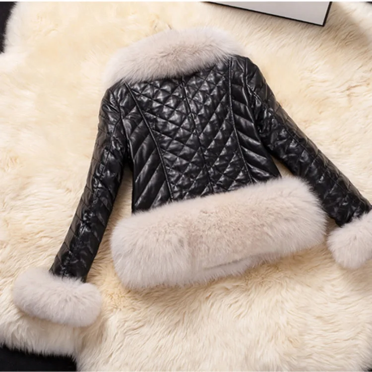 Winter Coat Women Fur Jacket Ladies Faux Fur Coat Female Clothes 2019 Korean Thick Warm Luxury Fur Collar Coats Hiver 020