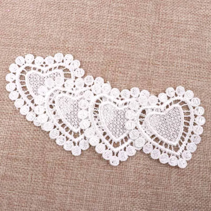 20pcs/lot Heart Shaped Hollow Lace Mesh Applique Trim For Garment Accessories Sew On Guipure Lace Fabric Decoration