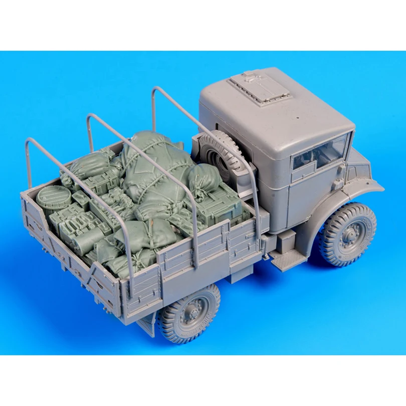 Resin Figure length 6cm width 5.5cm height 2.3cm bag (NO CAR ) Model Unassambled Unpainted Figure Building Kit