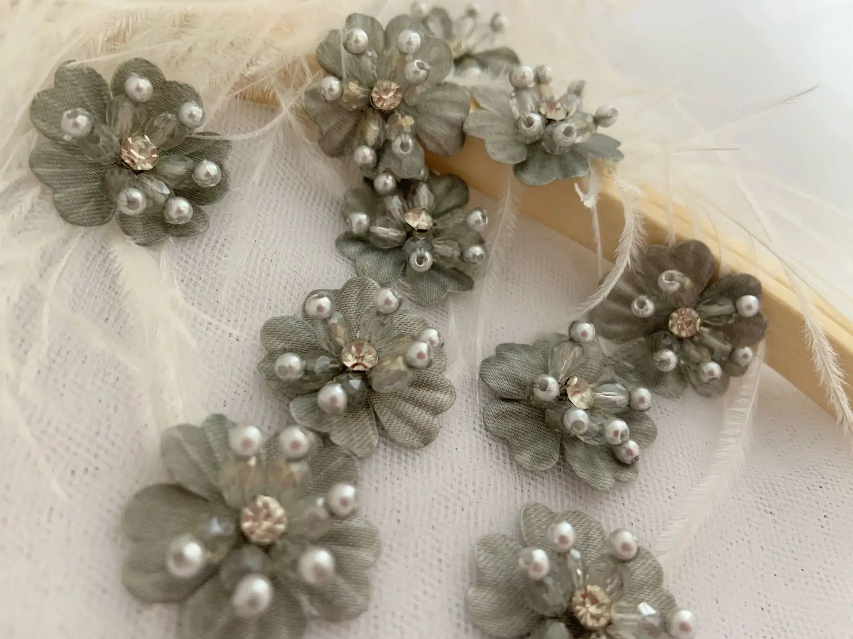 10 PCS Gray Handmade Pearl Bead Organza Applique 3D Rhinestone Flowers Lace Patch for Party Decor,Sewing Supplies