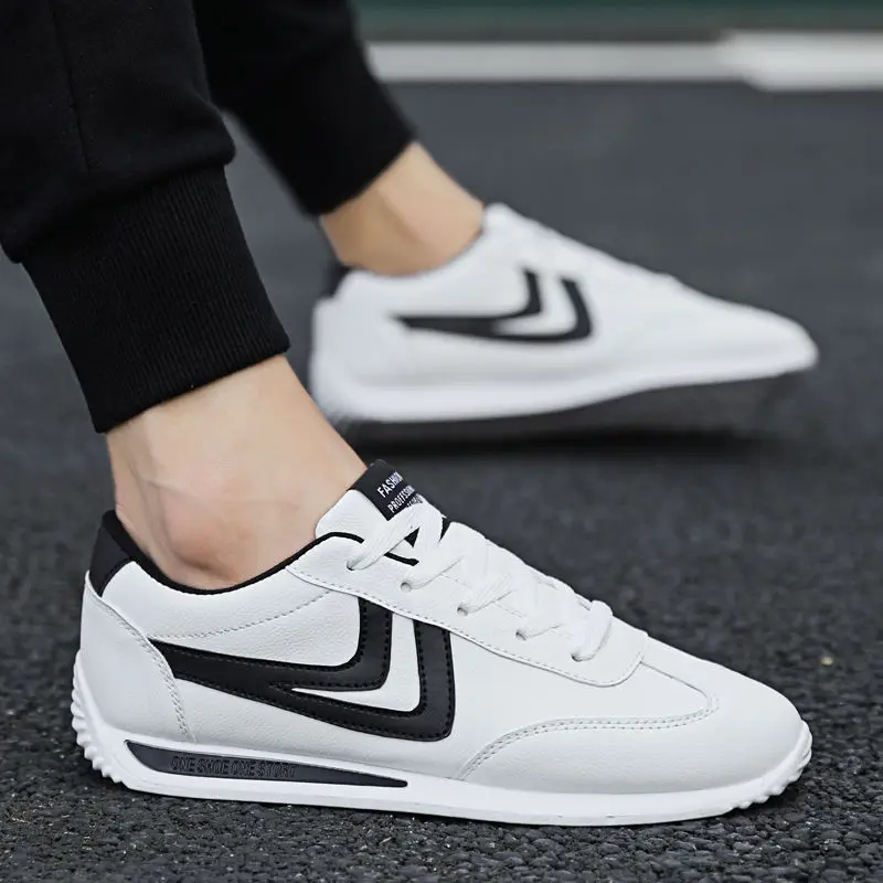 Basic Vulcanized Sneakers Male White Comfy Autumn Shoes 2021 Fashion Leather School Shoes Boys Casual Sneakers