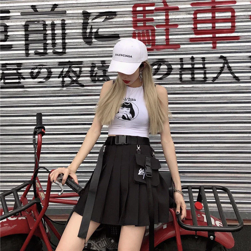 2021 Gothic Punk Harajuku Women Skirts Casual Cool Chic Preppy Style Red Plaid Pleated Black Female Fashion Shorts Skirts Pocket