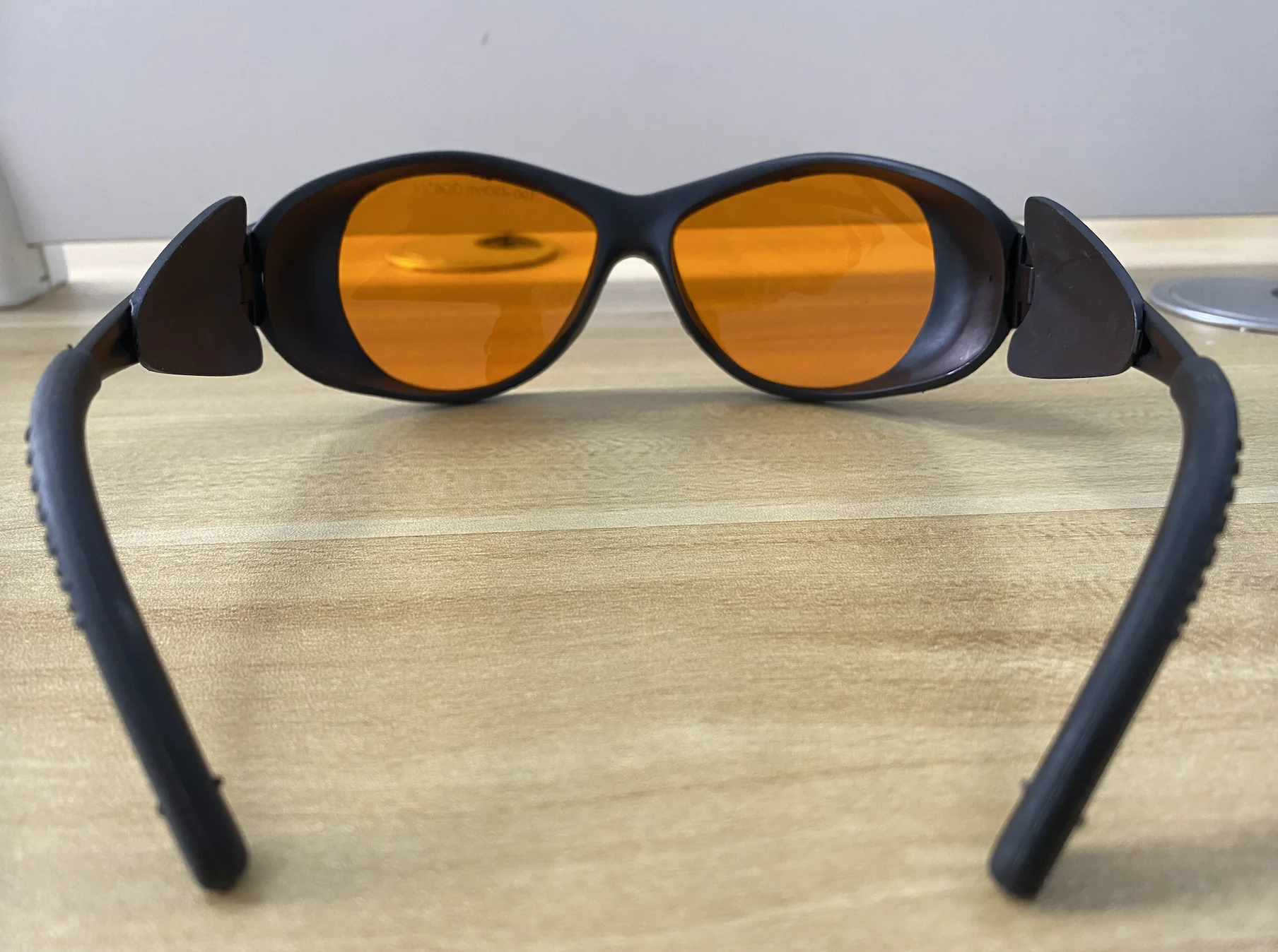 LSG-9 190-490nm OD6+ CE For 405nm 445nm 450nm 473nm violet and blue laser safety glasses VLT 50% With Case and Cloth
