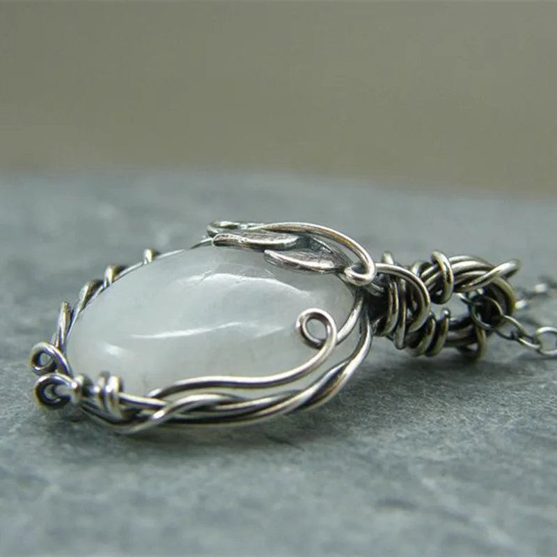 Thorny Natural Gem Stone Opal Irregular Shape Pendant Handmade Crafts DIY Necklace Jewelry Exquisite Moonstone Choker for Woman