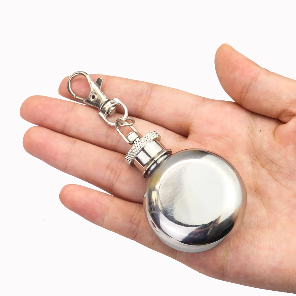 

5pcs 28mm Stainless Steel Flask Keychain Pill Bottle Whiskey Liquor Pocket Wine Drinkware Flagon Pot Locket Tavern Opening Gifts