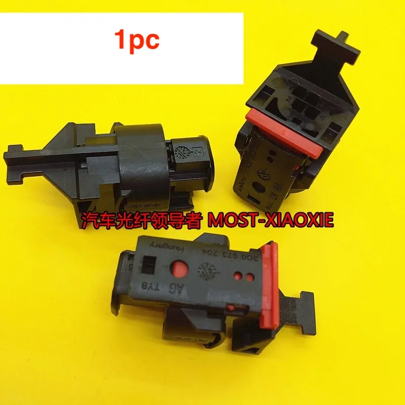 

1pc for Volkswagen Audi Magotan CC Golf Car Door Induction Handle Wire Harness 4PIN Plug 3C0 973 704 connector