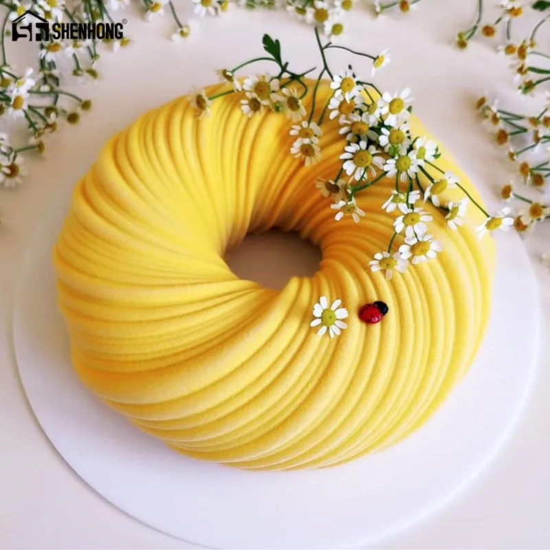 SHENHONG Amazing 6 Holes Swirl Cake Mold For Baking Dessert Art Mousse Silicone 3D Mould Silikonowe Moule Pastry Pan