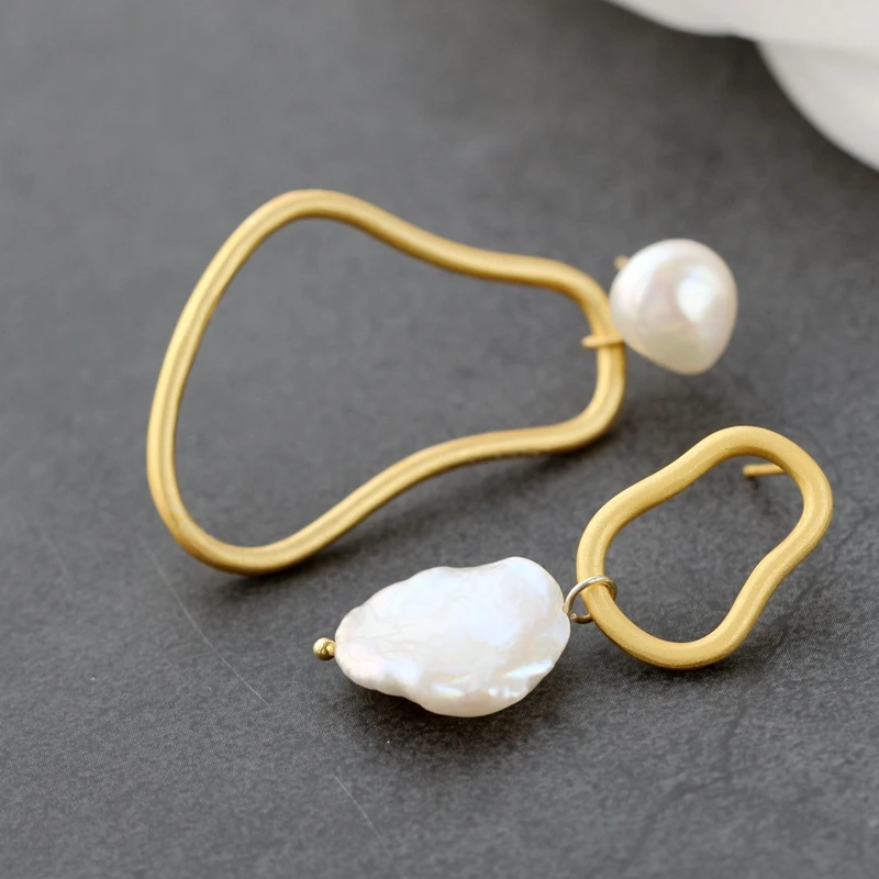 Handmade Creative 18K Gold Plated Trendy Natural Baroque Freshwater Pearl Personality Irregular 925 Sterling Silver Earring