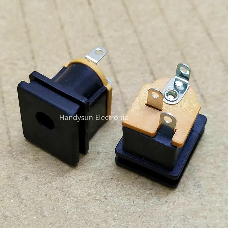 

DC-015C DC Power Socket Female Base 3.5x1.3mm Round Pin Iron Pin Square Panel Installation With Card Slot Panel Mount Connector