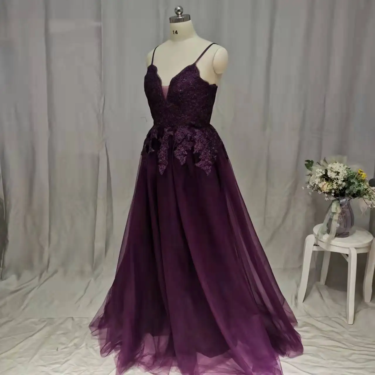 Beaded Prom Dresses Plus Size Purple V Neck Tulle Sleeveless Evening Gown Customer Made A-line Lace Up Backless Vestido De