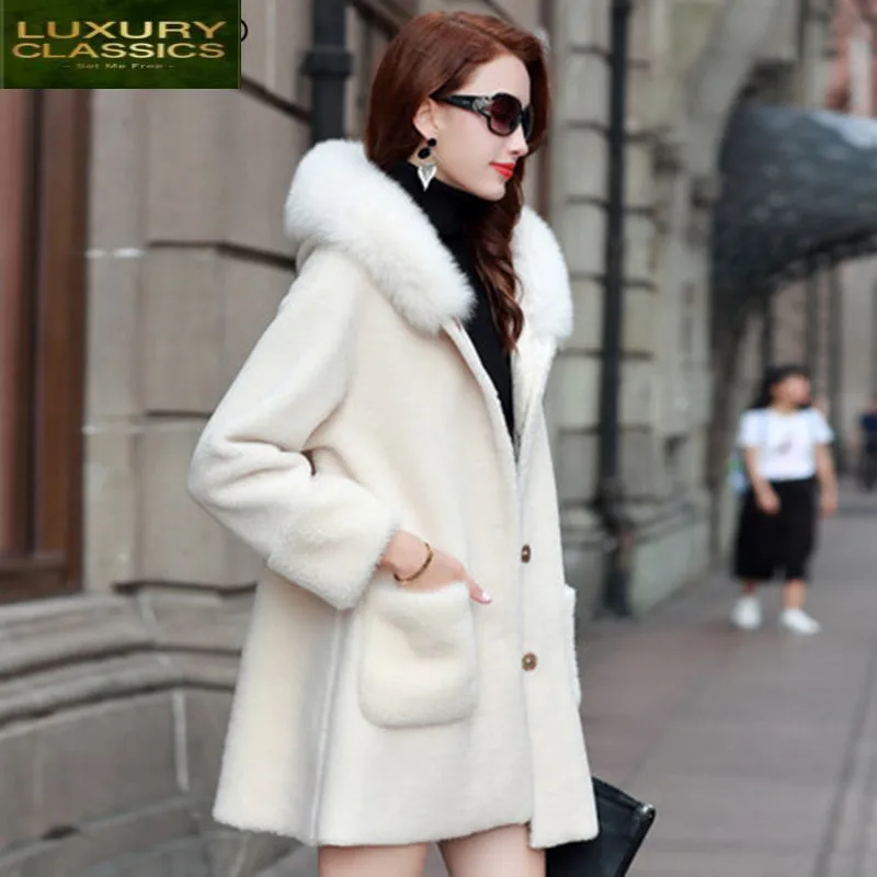 

Jacket Women Natural Winter Sheep Shearing Coat Female Parka Real Fox Fur Hooded Clothes Spring Wool Clothing LWL1359