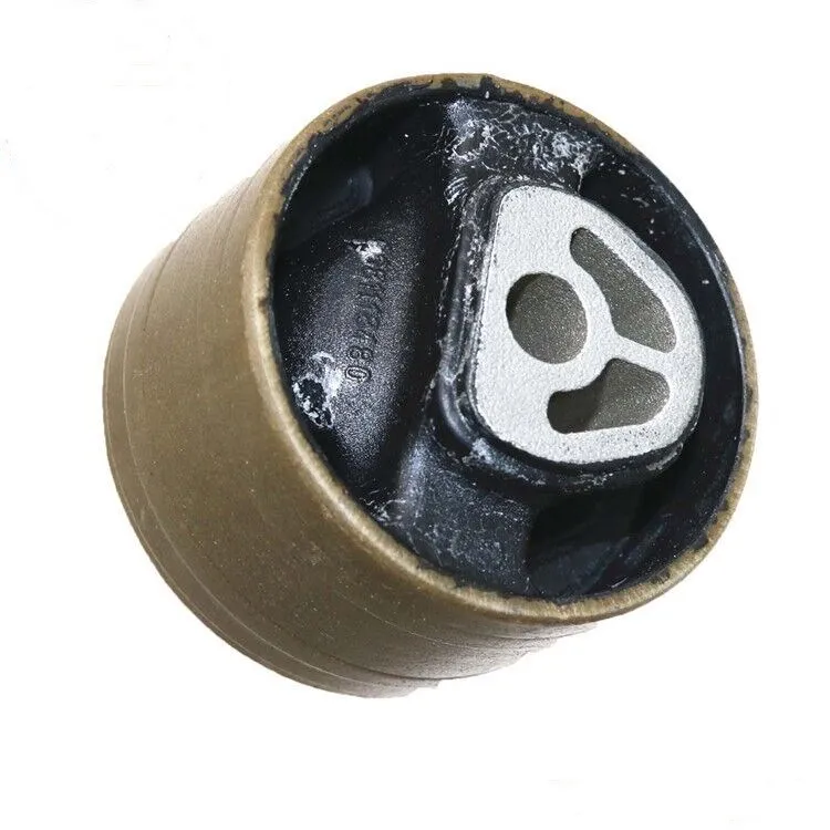 Suitable for Dongfeng Fengshen DFM S30 H30 CROSS bridge bracket hanging glue, the lower right aluminum bracket bushing is anti-t