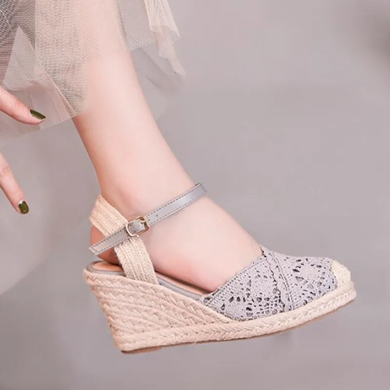 Straw Braided Toe Mesh Sandals for Women Ankle Strap Buckle Slingback Wedge Sandal Ladies Rome Style Pumps Casual Summer Shoes