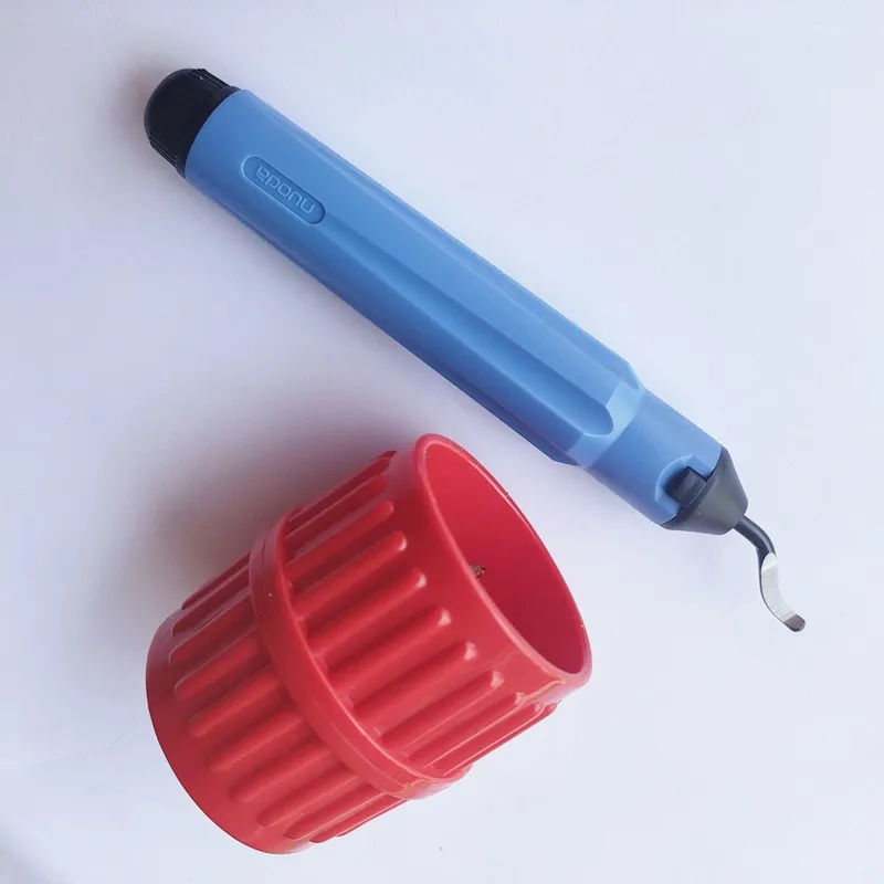 Upper cutter cutter pipe hard pipe copper tube grinding tool edge trimming tool deburring knife