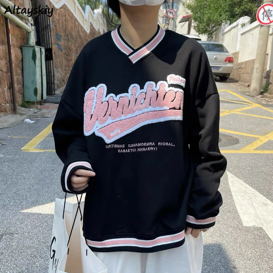 

Hoodies Women V-neck Embroidery Letter Loose Sweatshirts Femme Spring Long Sleeve Retro Simple Classic Hoodie Couple Fashion Top