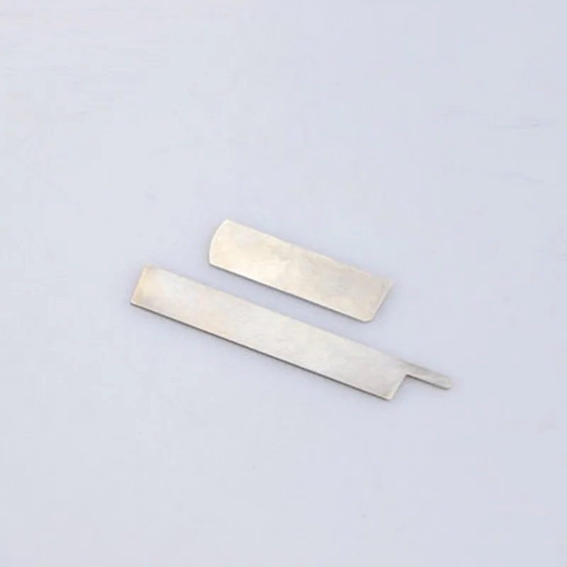 Four needle six thread blade upper blade 68184 lower blade 68121 upper and lower cutter of seam sewing machine seamless machine