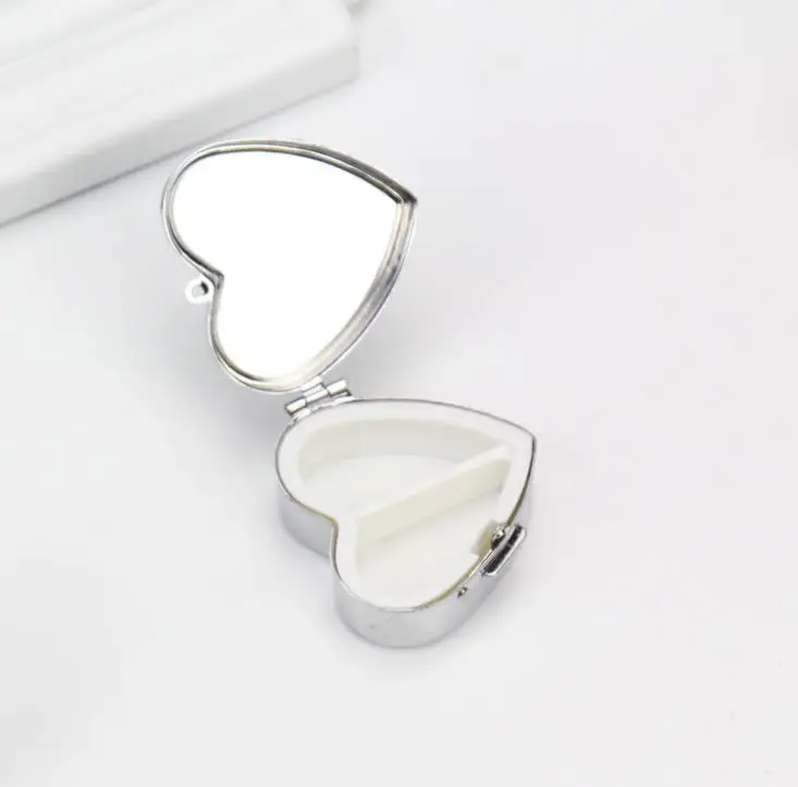 

100pcs Heart Shaped Metal 2 Grid Pill Box boxes Organizer Medicine Container Case Jewellery Storage Pocket Portable SN4124