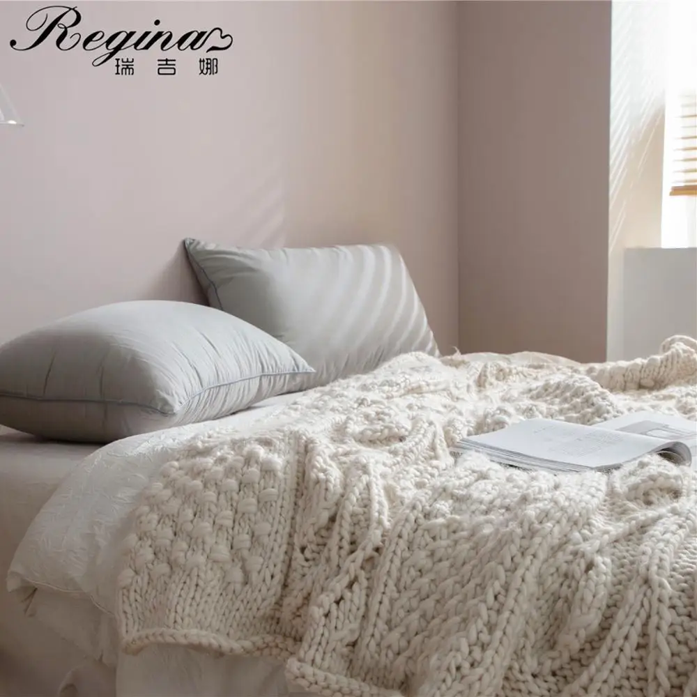 REGINA Brand Fluffy Leaves Chunky Knit Blanket Cozy Decorative Bedspread On The Bed Sofa Weighting Hand-Made Wool Blanket Throws