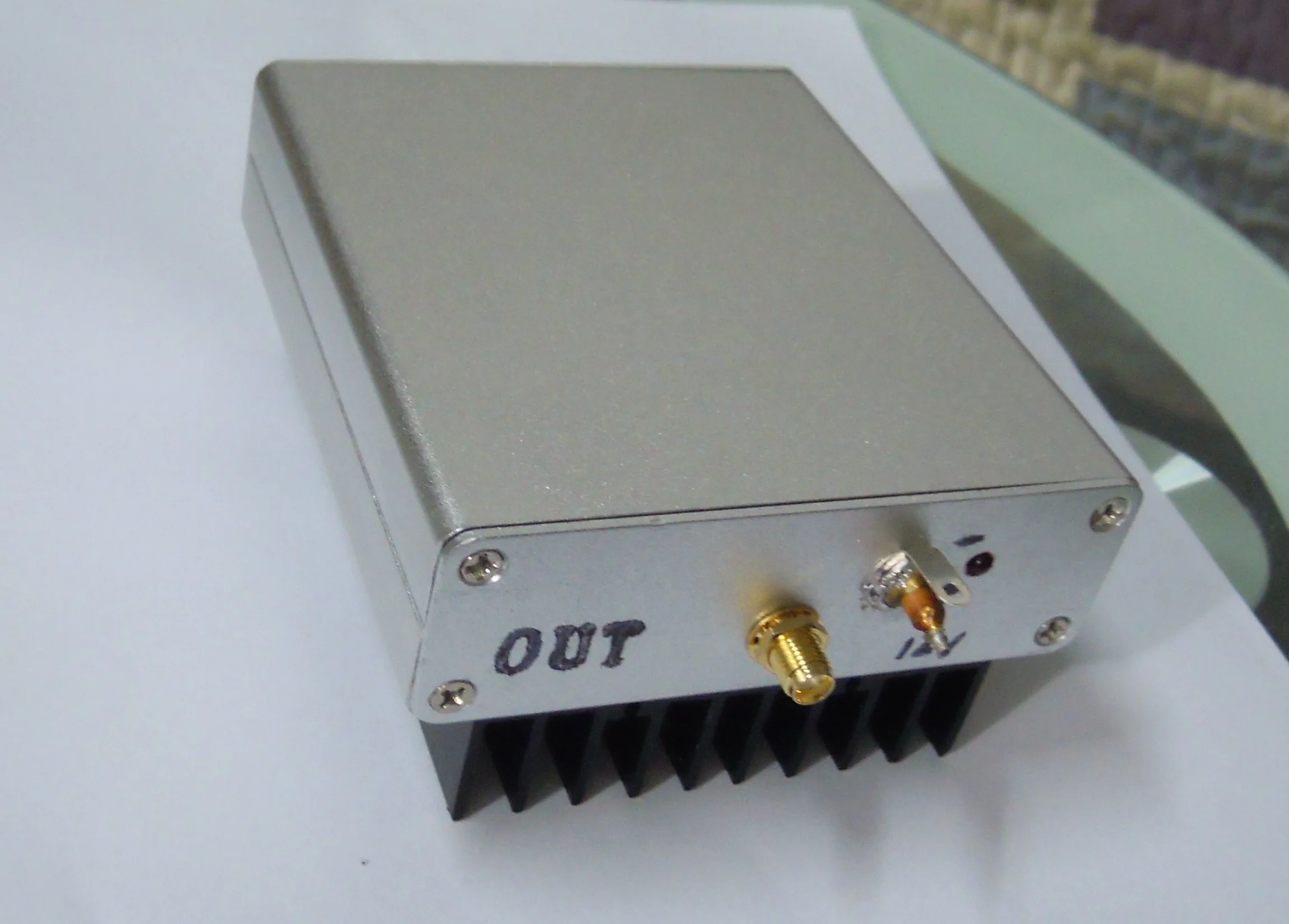 

Long-wave medium-wave HF radio frequency wideband amplifier 100kHz-75MHz 5W power amplifier