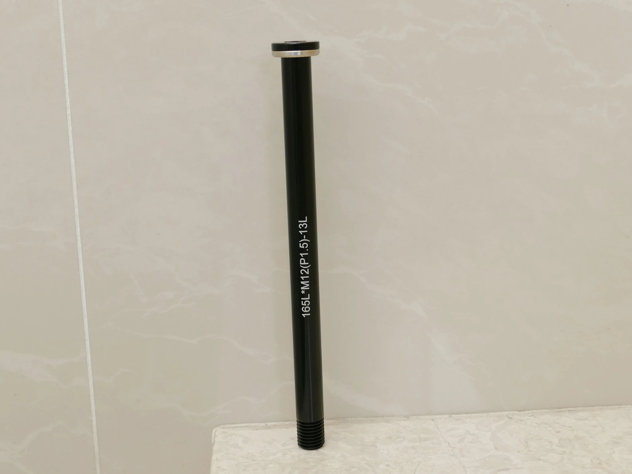 

2025 "черный новый шоссейный велосипед для велокросса, сквозная ось из сплава 142 мм * 12 мм для задней вилки