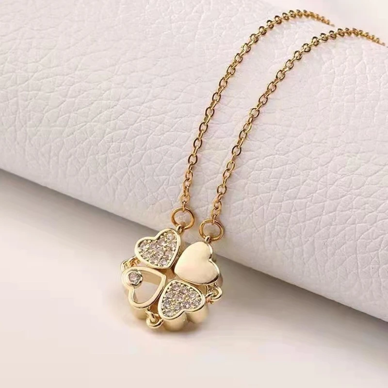 Titanium Steel Four-leaf Clover Necklace Magnetic Folding Love Heart-shaped Clavicle Pendant Chain Birthday Gift for Girlfriend