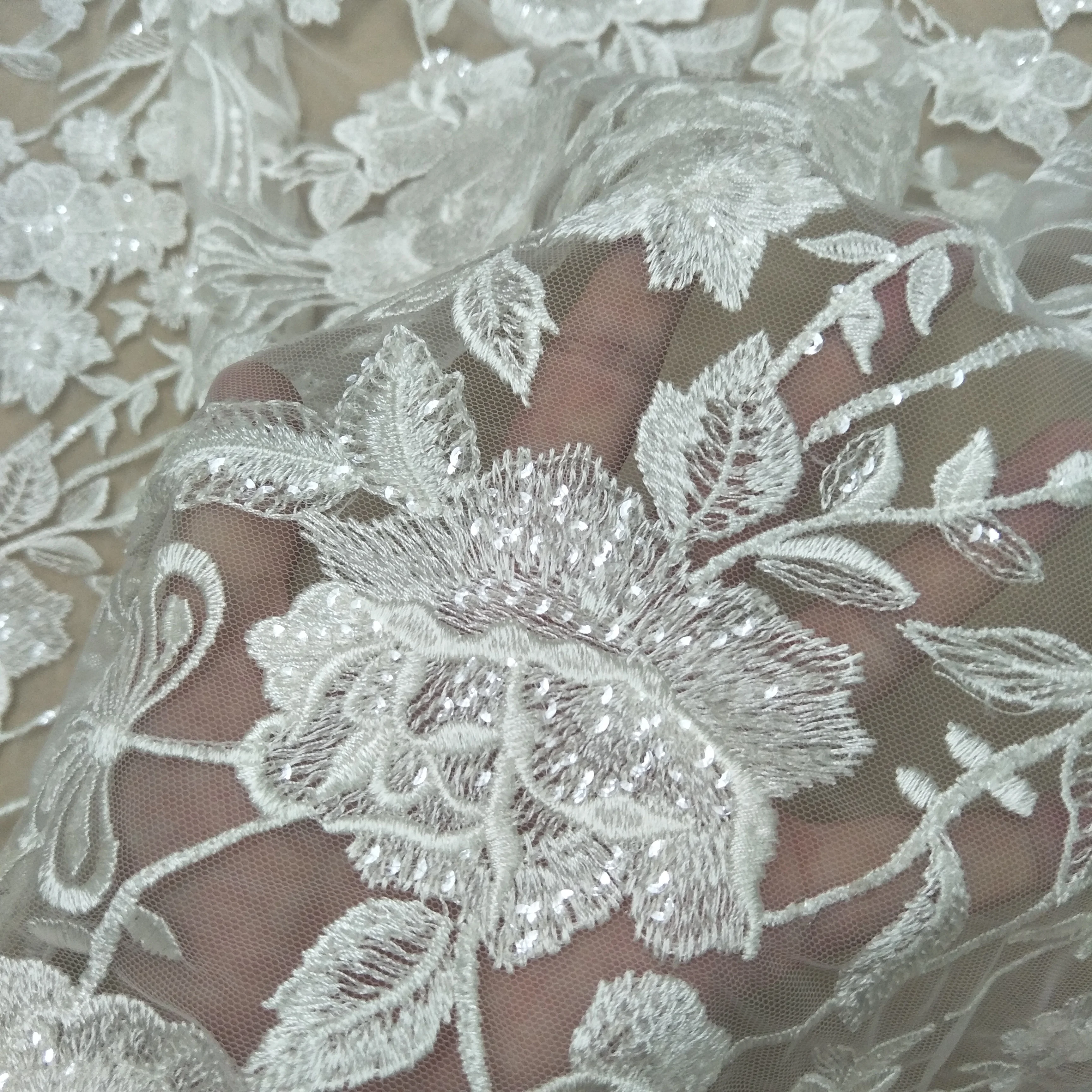 Lvory rose flower bridal wedding gown dress lace fabric 130cm width embroidery lace sell by yard