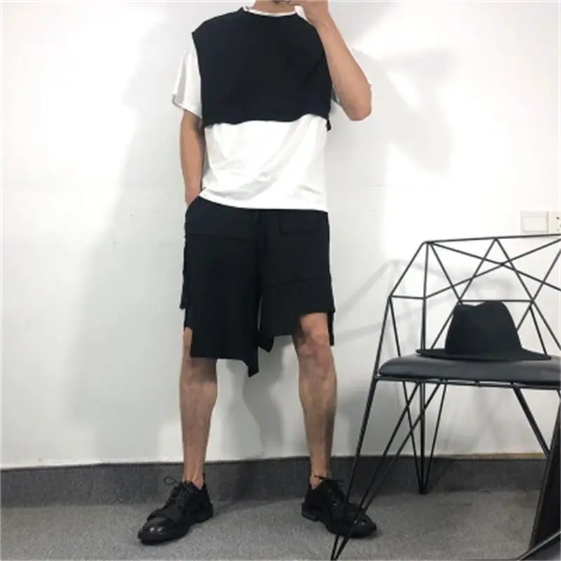 

Men's Loose Irregular Casual Shorts Fashion New Large Dark Summer Designer Loose Simple Pleated Bloomers