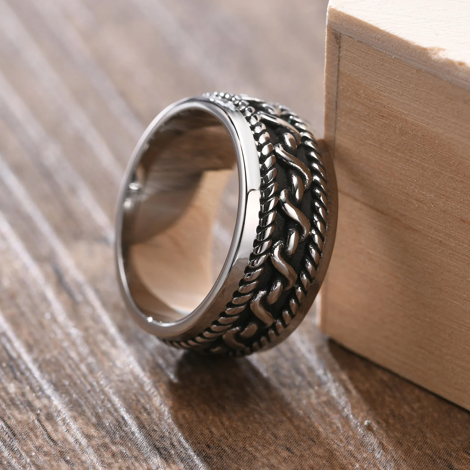 Vintage Ring Man, Stainless Steel Twisted Rope Design Textured Pattern Ring, Men\'s Jewelry